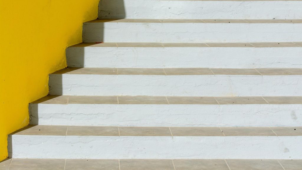 carreler un escalier